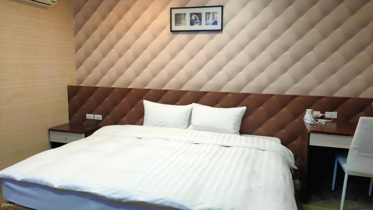 Shun-Yi Business Hotel Csiaji Kültér fotó