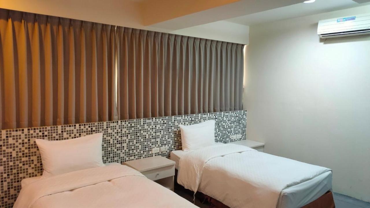Shun-Yi Business Hotel Csiaji Kültér fotó