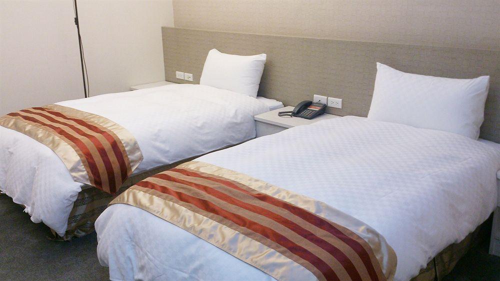 Shun-Yi Business Hotel Csiaji Kültér fotó