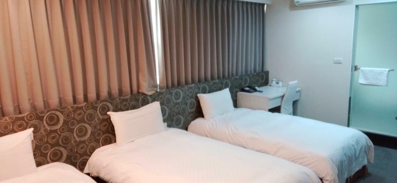 Shun-Yi Business Hotel Csiaji Kültér fotó